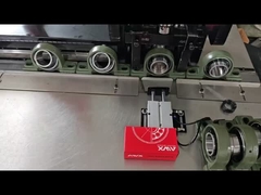 इन्सर्ट असर UCP205 तकिया ब्लॉक असर स्थापित किया जा रहा है